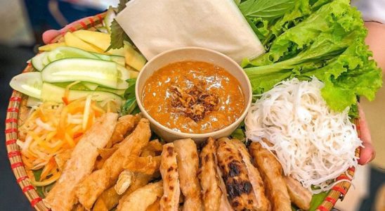 Cô Nô - địa chỉ ăn nem nướng Nha Trang bình dân, hấp dẫn