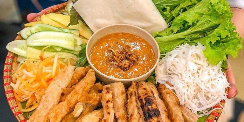 Cô Nô - địa chỉ ăn nem nướng Nha Trang bình dân, hấp dẫn