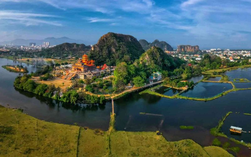 Ngũ Hành Sơn khám phá Ngọn Thủy Sơn 