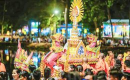 Lễ hội Ok Om Bok của miền Tây