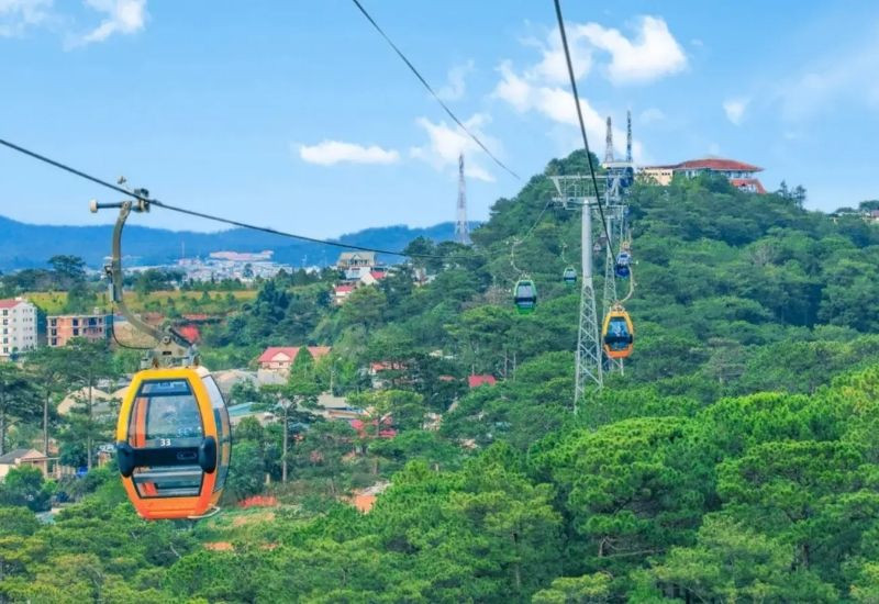 Đi cáp treo Đà Lạt