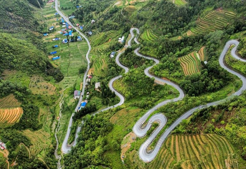 Khung cảnh Hà Giang nên thơ với thiên nhiên hùng vĩ Khung cảnh Hà Giang nên thơ với thiên nhiên hùng vĩ