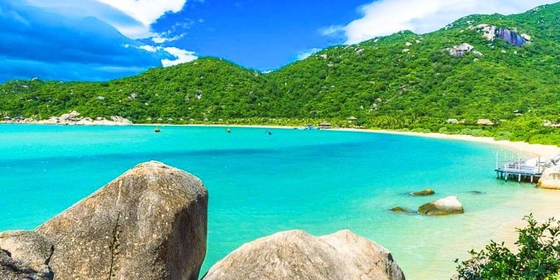 Vẻ đẹp lãng mạn giữa biển trời Ninh Vân