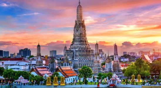 Thủ đô xinh đẹp của xứ chùa vàng