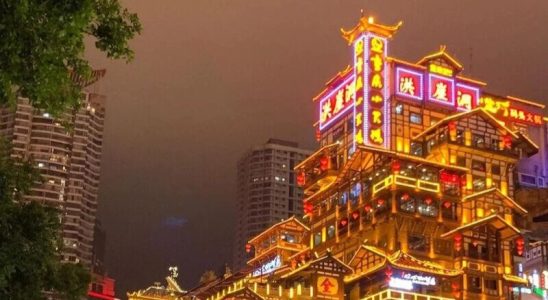 Trùng Khánh - Thành phố cổ kính giữa lòng hiện đại