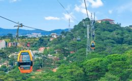 Đi cáp treo Đà Lạt