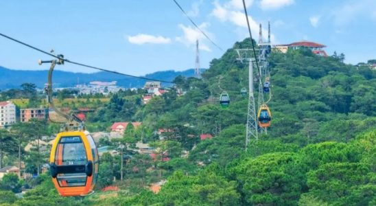 Đi cáp treo Đà Lạt